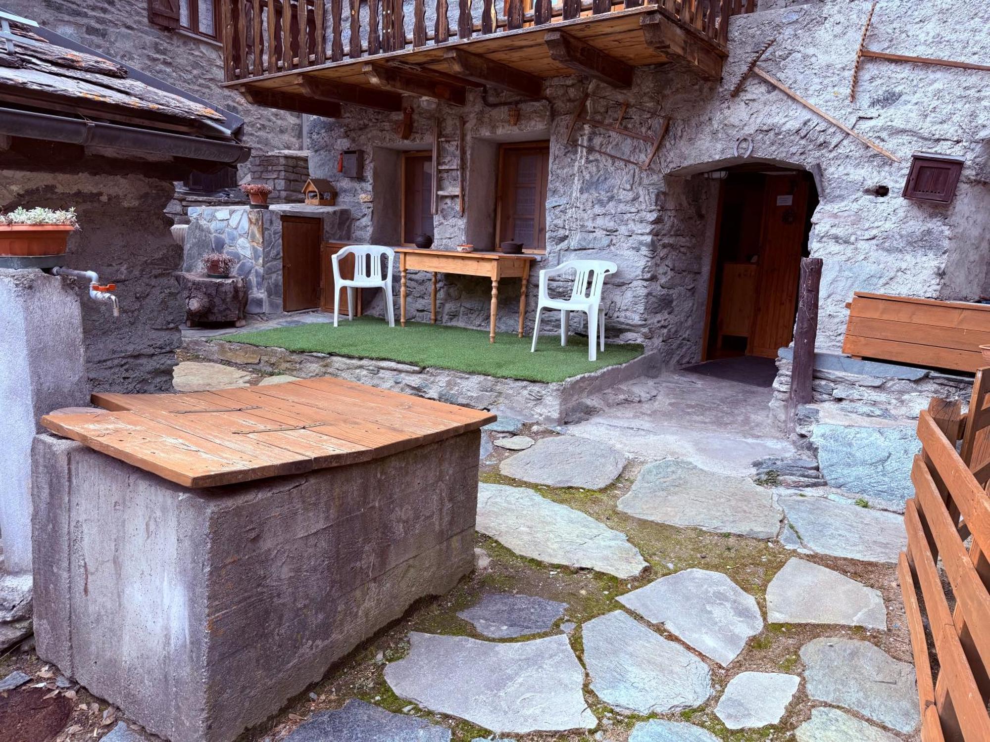 Casa Vacanze Nora Chamois Ngoại thất bức ảnh