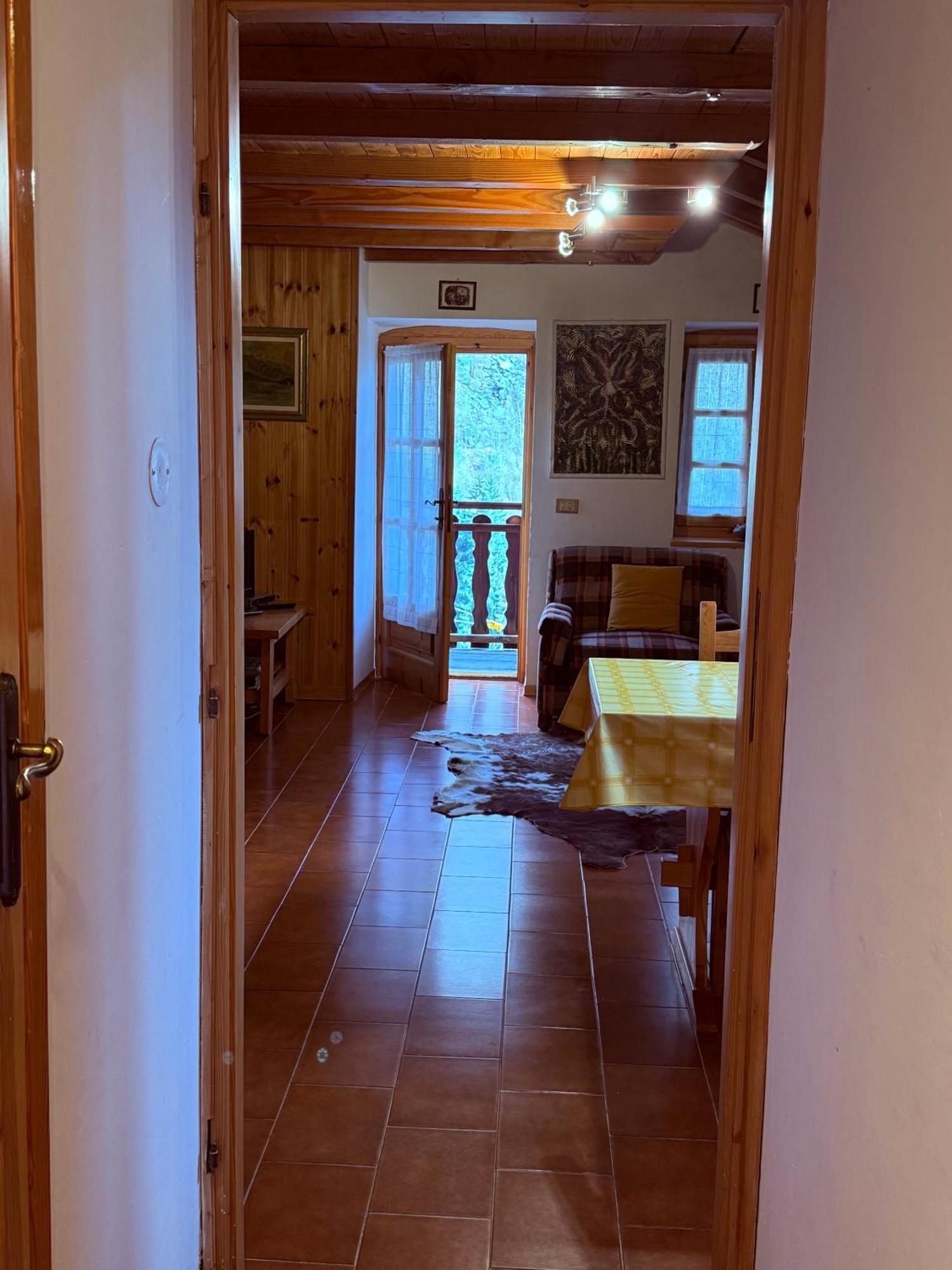 Casa Vacanze Nora Chamois Ngoại thất bức ảnh